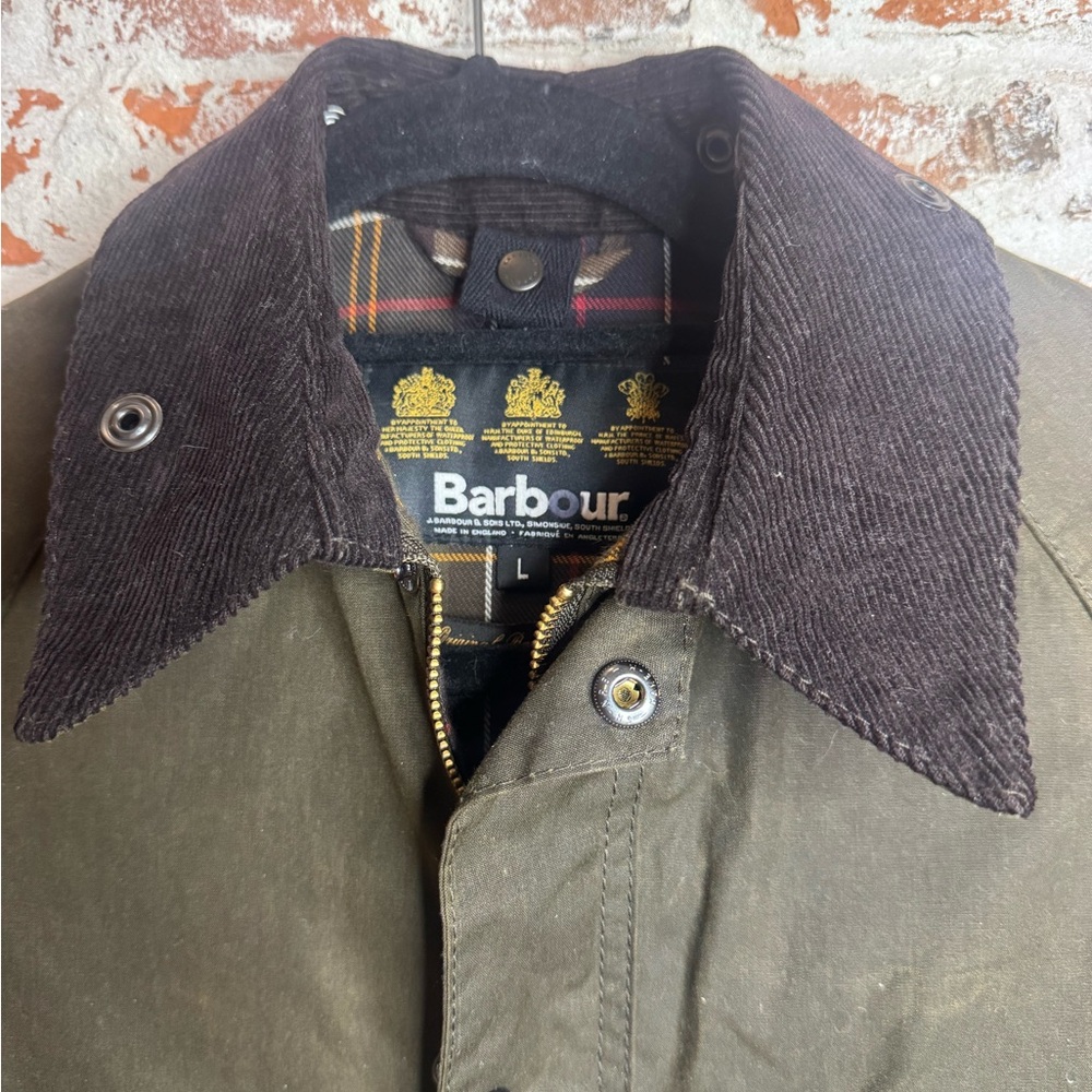 Barbour Boys Beaufort Waxed Cotton Jacket Olive Green Size Large Excellent Condi - Picture 2 of 12